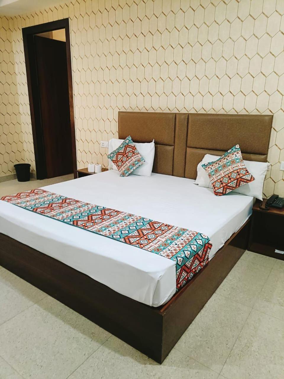 Hotel Ambiance Plazaa A Family At- Delhi Airport New Delhi